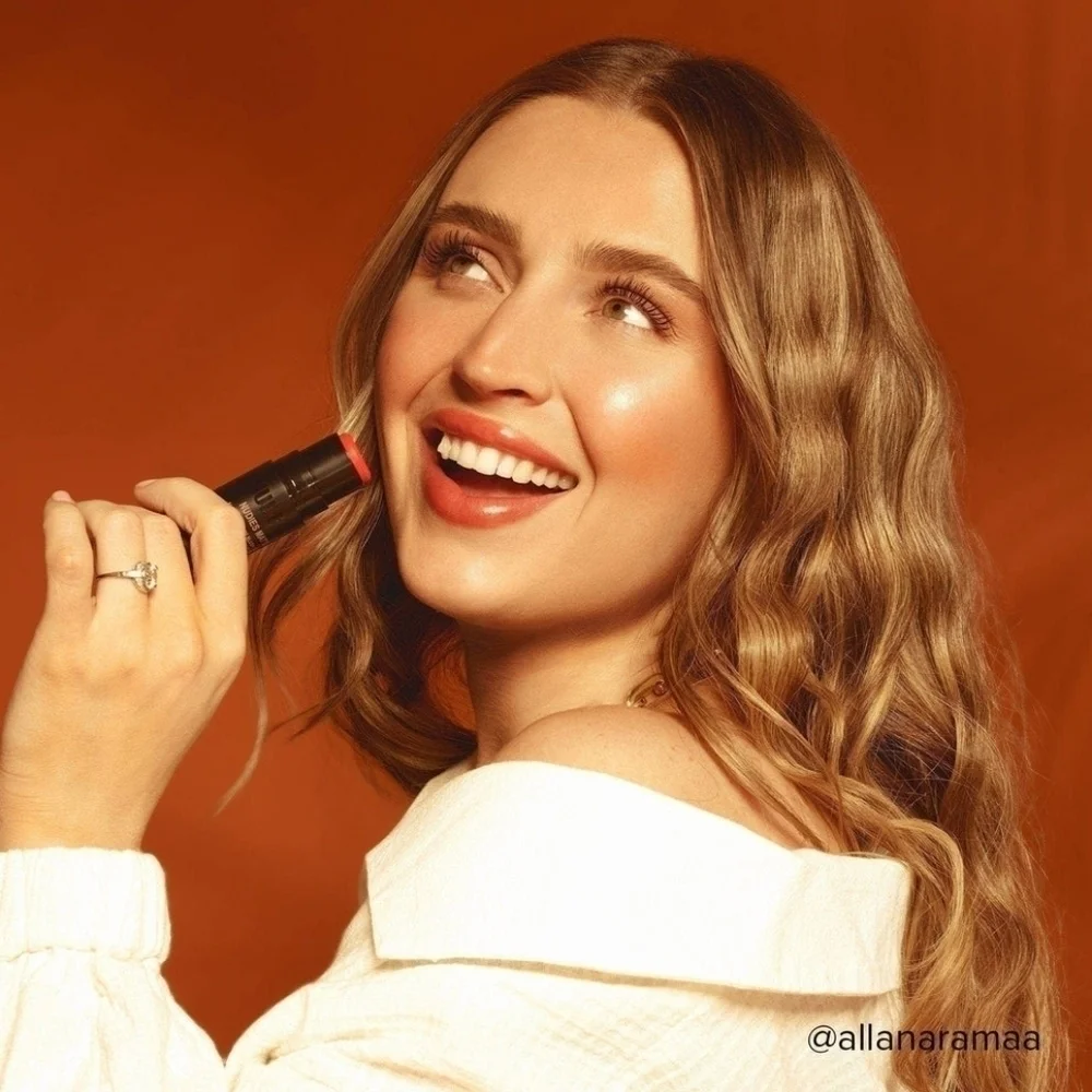 NUDESTIX Picante Matte All Over Blush Balm